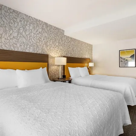 Home2 Suites By Hilton Bangor-2